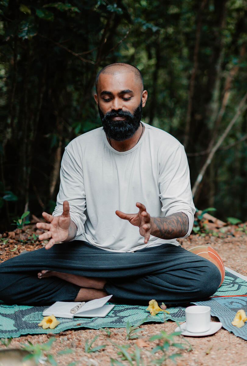 Learn the art of breath with Jude Malindra Herath from Mindful Retreats Sri Lanka.